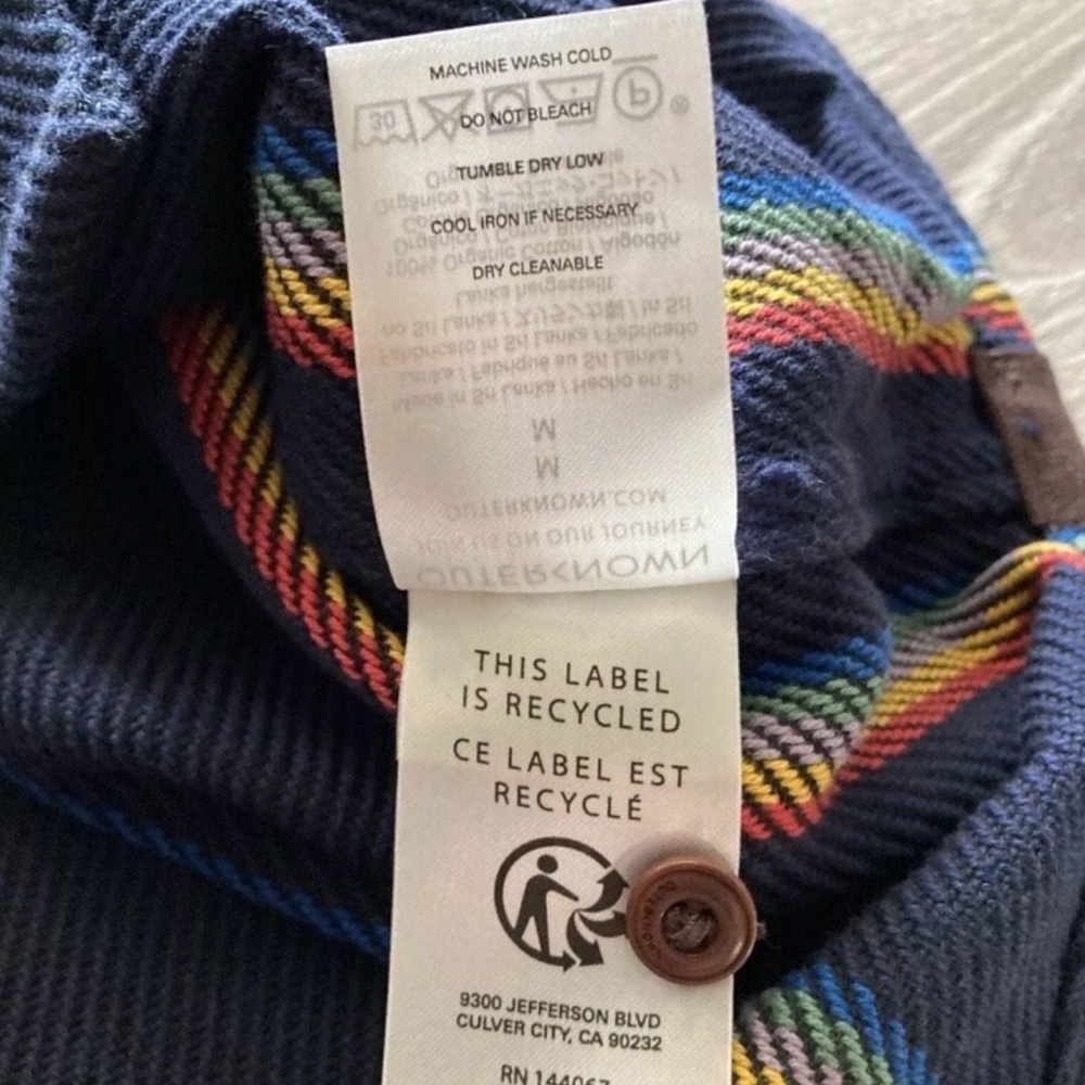 New Outerknown Blanket Shirt Mens Medium Blue Rainbow Stripe Organic Cotton-$148 - Picture 10 of 14